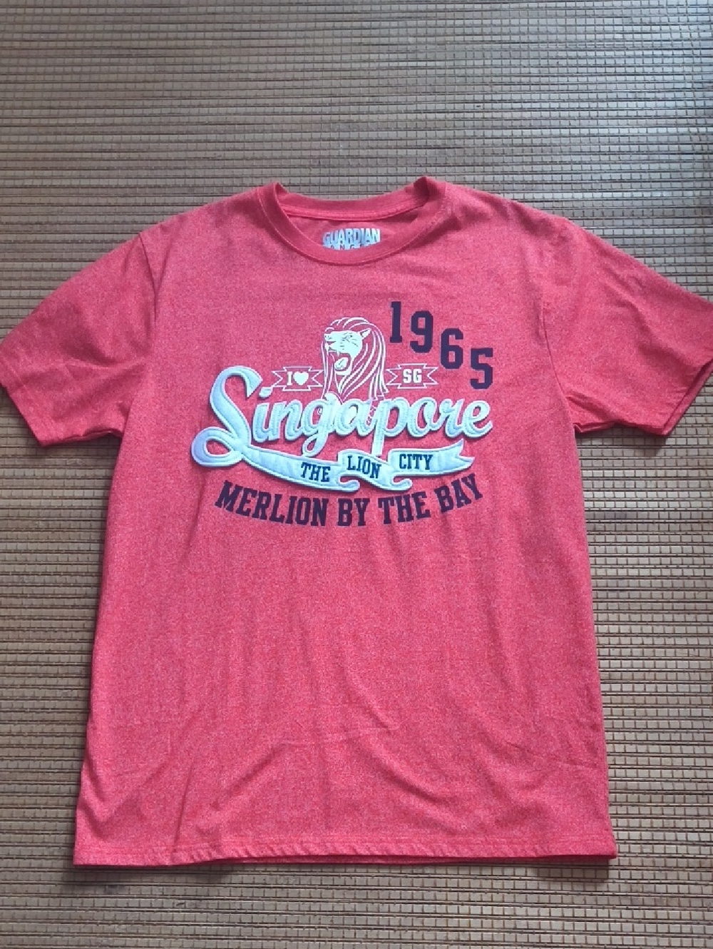 Singapore Merlion Graphic Tee - Red